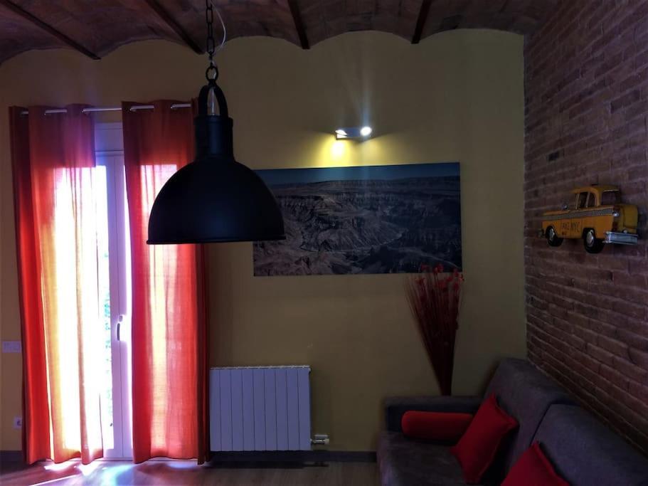 Lovely & Bright Vila Olimpica Beach Apartment Barcelona Bagian luar foto